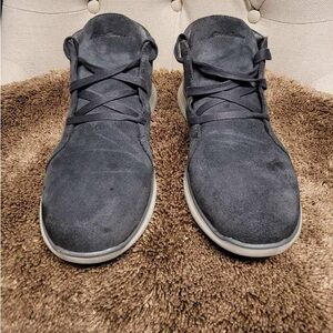 Eddie Bauer Men's Dark Gray Chukka Boots